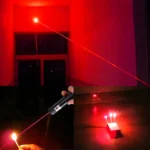 Pointeur Laser 303 Rouge Puissant Rechargeable Pas Cher